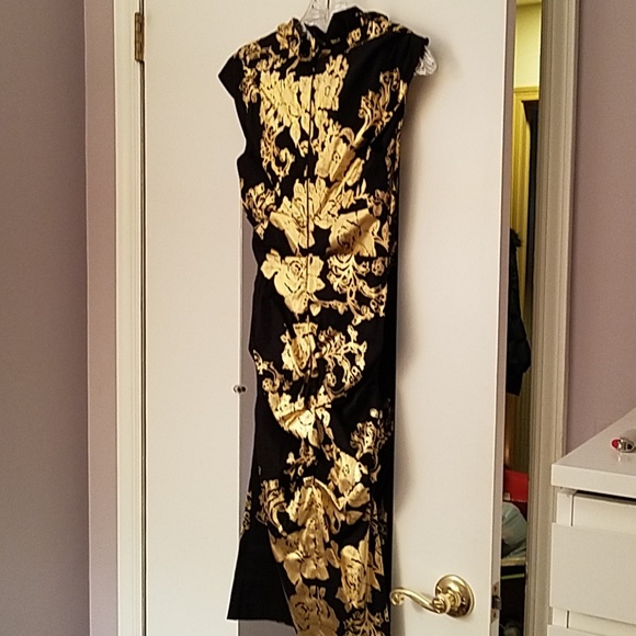 Dress - Picture 3 of 4